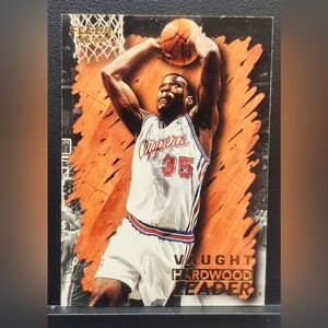 96-97 Fleer 131 Lot Vaught